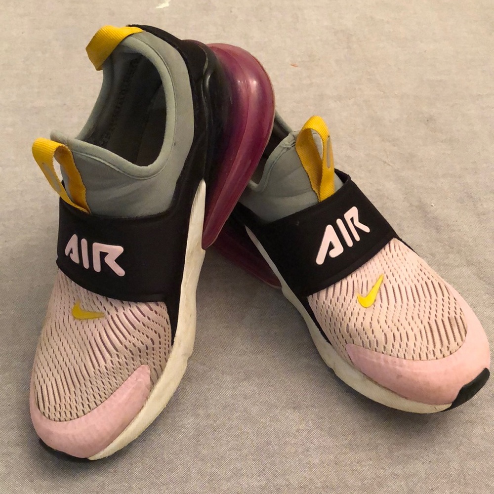 Nike Air used sneakers youth size 6.5